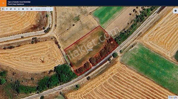 Başkan Emlaktan Satılık İkiçeşme 4.293 M2 Sulak Tarla Köşe Başı