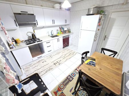 Tek Yetkili Aygülden Akçay'da Muhteşem Lokasyonda Ön Cephe Doğalgazlı Ayrı Mutfaklı 2+1satılık Daire