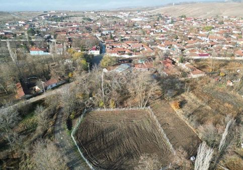 İnönü Dutluca'da Satılık İmarlı Köşe Parsel Arsa