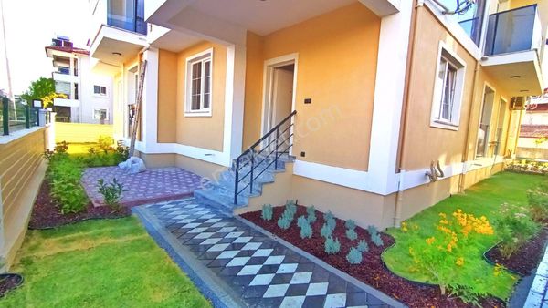 Muğla Ortaca İlçesinde Site İçinde Satılık Sıfır Fırsat Yazlık