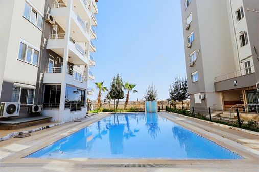 Termossos Bulvarı'nda Havuzlu Site İçerisinde 2+1 Satılık Daire