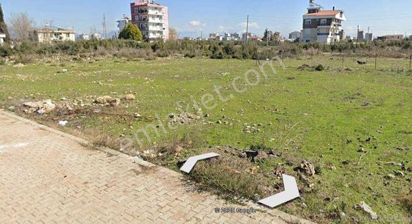 Döşemealtı Yeniköy'de 0.60 Emsal (4 Kat) 553 M2 Satılık Arsa