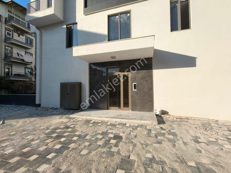 Kepez Aydoğmuşta Sıfır Binada 2+1 Satılık Daire