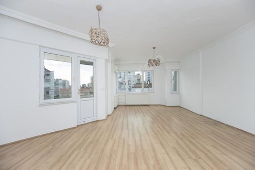 Siteler Erdem Sitesi'nde Satılık 3+1 Ara Kat Daire