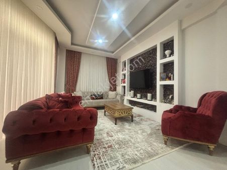 Döşemealtı Bahçeyaka Çaykent Sıtesı Yenılenmış 3+1 Doğalgazlı