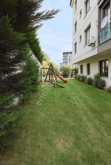 Gayrimenkul'istten Butik Site İçerisinde Bahçe Kullanımlı 2+1