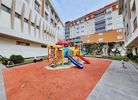 Gayrimenkulist'ten Kısa Katlı Site İçerisinde Fırsat Daire