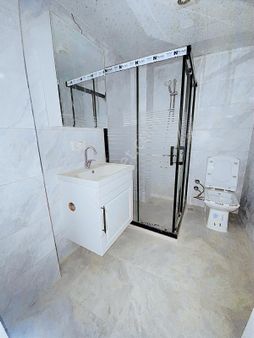 Emlak Center'dan Muradiye Mah 3+1 Kapalı Mutfak Sıfır Daire