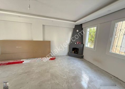 Kartal Emlaktan Sarımsaklı Merkezde 3+1 Satılık Villa