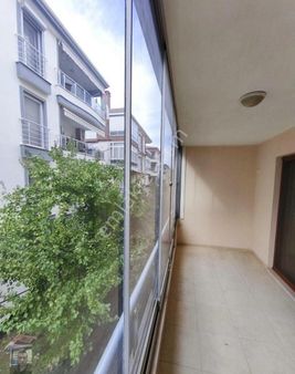 Ayvalık Sarımsaklı Merkezde 3+1 Asansorlu Masrafsız Daire