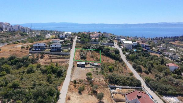1453yapıdan Eskihisarda 2,5 Kat Villa İmarlı Satılık 583m2 Arsa