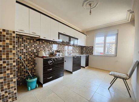 Karşıyaka Dünyagöz Hastanesi Ve Tramvaya Yakın 3+1 Kiralık Daire