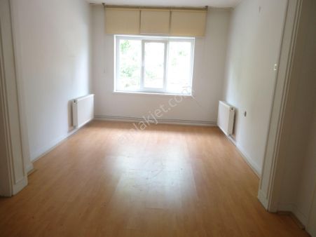 Aydınlıkevlerde 2+1 Kiralık Daire Gizem Emlaktan