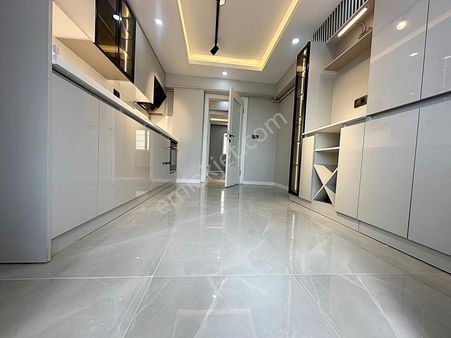 Etimesgut İstasyon Mahallesin De Satılık 3+1 Full Yapılı Daire