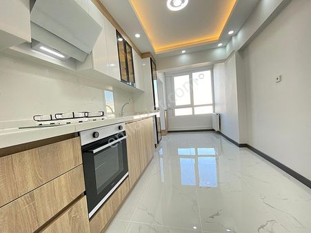 Etimesgut Topçu Mahallesinde Satılık Ara Kat 3+1 Daire