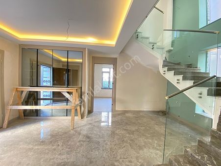 Bağlıca Da Satılık 5+1 Villa