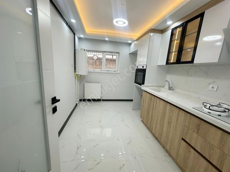 Elvan Mahallesinde Satılık Full Yapılı 3+1 Daire