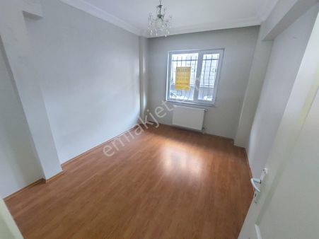 Şeref Emlak Kiralık Daire 25,000 Tl