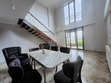 Oyun Parklı Havuzlu Sitede Kış Bahçeli 4+1 Geniş Bahçe Dubleksi