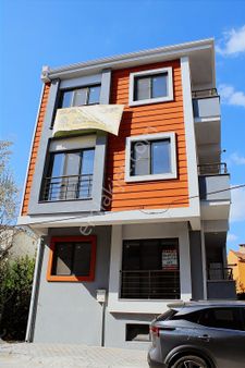 Mir'den Balıkesir Gop'da İzmir Yoluna 100 Mt Satılık Sıfır 2+1