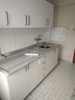 Balıkesir Bahçelievler Yarış Orta Okulu Yakını Kiralık 2+1 Daire