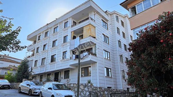 Yalova Çınarcık Harmanlar Satılık 140 M2 3+1 Yeni Daire