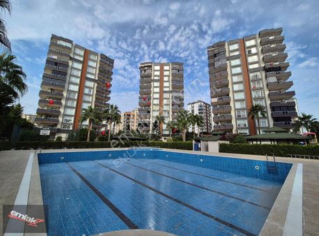 Emlak Z'den ⫸ｆｉｒｓａt⫸mezitli Merkez Mah 3+1 Havuzlu Satılık Daire