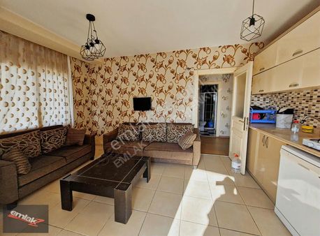 Emlak Z 'den 乂üniversite Kapısına 100m Mesaede乂full Eşyalı乂 1+1