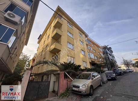 Armağan Evler'de Metroya Yürüme Mesafesinde Kiralık Daire !!!