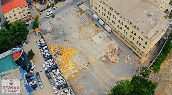 Halkalı Basın Ekspres Yolunda,ticari İmarlı Satılık 2000m2 Arsa