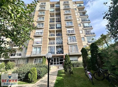 Çekmeköy Taşdelen Corner Park Sitesinde Ferah Geniş 3+1 Daire