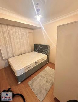 Cihangir Mahallesi'nde Sıfır Ve Full Eşyalı, Balkonlu 2+1 Daire