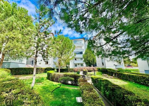 Eryaman Erkent Sitesi Metromall Avm Yanı 3+1 Boş Satılık Daire