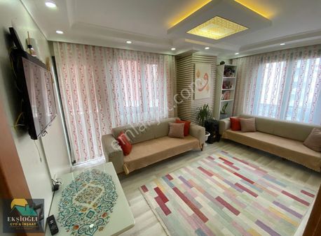 Ekşioğlu Gyd'den İskanlı 2+1 Atatürk Caddesine Cephe 75m² Daire