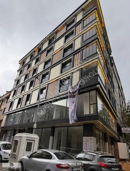 Mercanlar Group'dan Cadde Üzeri Mükemmel Konumda Satılık Dükkan