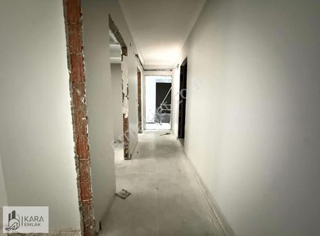 Yeşilova Mah'de 2+1 90 M2 1.kat Sıfır Arakat