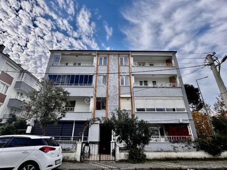 ▓karabuluttan▓ister Yatırım İster Oturum İçin İdeal Ön Cephe 2+1 Satılık Daire