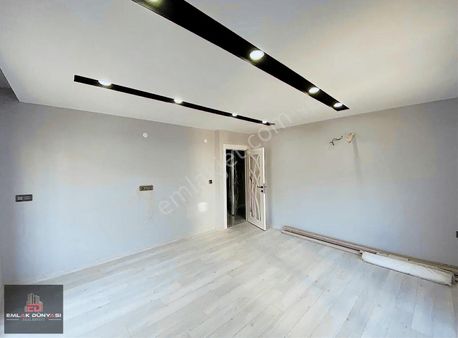 Kızıltoprakta Tramvay Yakını, Doğalgazlı Ferah Fırsat 2+1