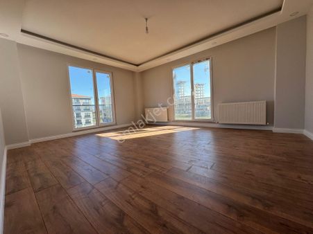 Happy Home'den Site İçinde Sıfır Satılık 2+1 Daire