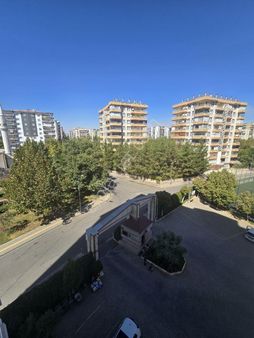 Forum Avm Arkası, Kiralık 4+1 Havuzlu Site