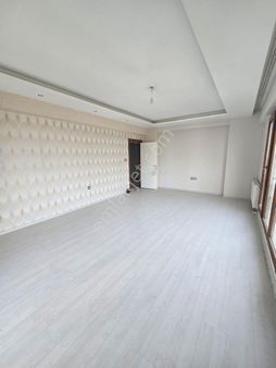 Acil Satılık 3,5+1 İki Daire Üzeri