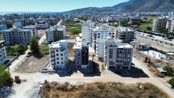 Elmalı Yolu Üzerinde