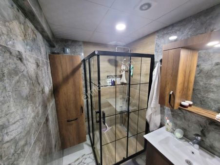 Konak Mahallesi’nde Aileler İçin Kaçırılmayacak 3+1 Geniş Daire!