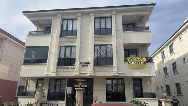 Adnan Menderes De Satılık 3+1 Lüks Daire