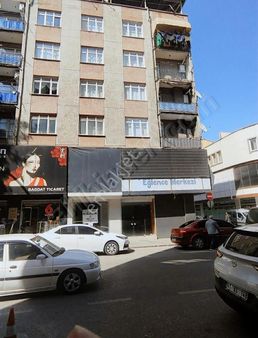 İzmit Kadıköy Bağdat Caddesinde 180m² Anacaddede Köşe Dükkan