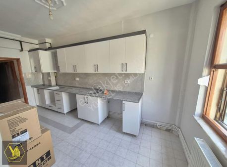 Etiler Mahallesi Katta Doğlagazlı 3+1 Kiralık Geniş Daire