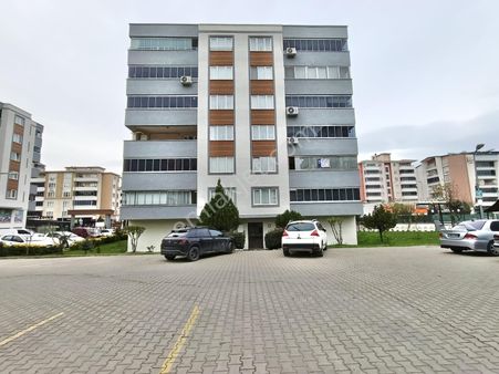 Güneştepe Fatih Caddesinde Harika Bir Satılık 3+1 Daire