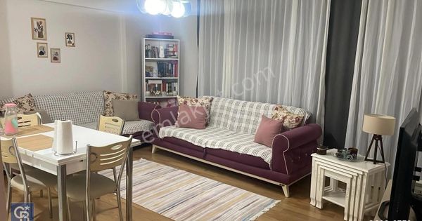 Kağıthane Gürsel Mahallesinde Satılık 2+1 Daire