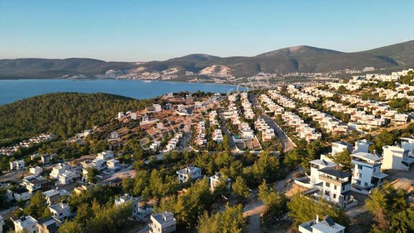 Didim Akbük Çukur Mevkii Satılık Deniz Manzaralı Arsa 244 M²