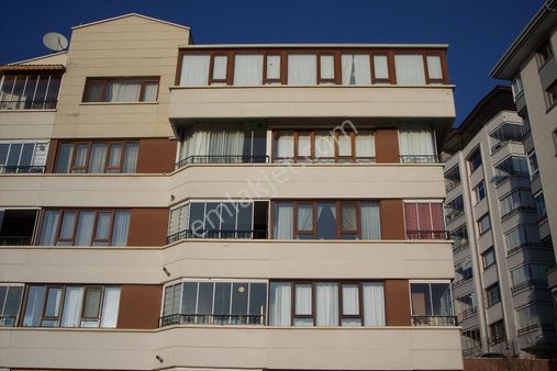 Karapınar'da Yabancılara 7+2 Kombili 350m2 Full Mobilyalı Dublex